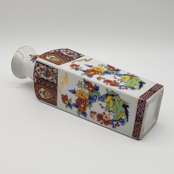 Japanese Vintage Imari Porcelain Enameled Bird Floral Square Shaped Vase or Jar - Picture 5 of 17